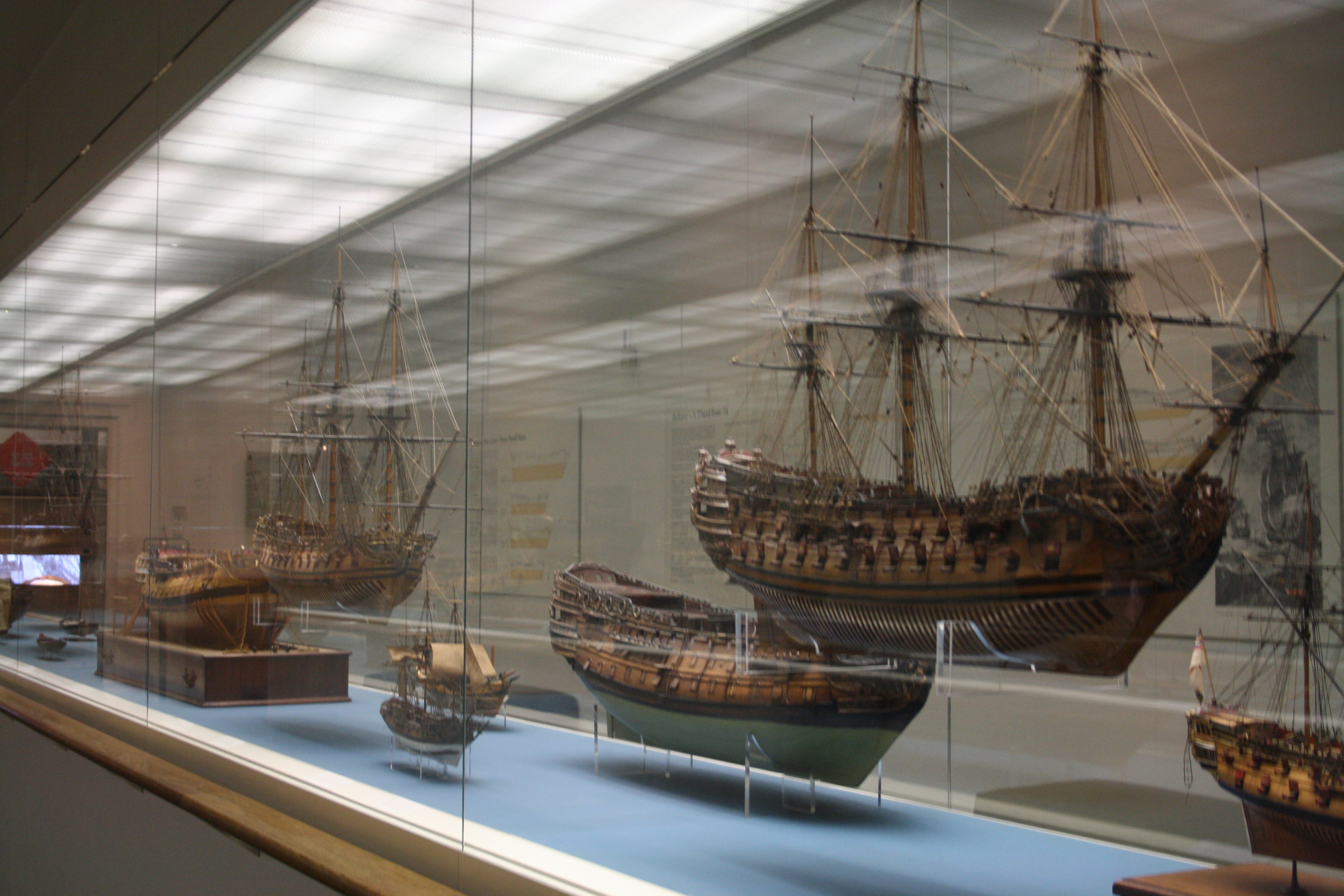 Топик: Naval Museum